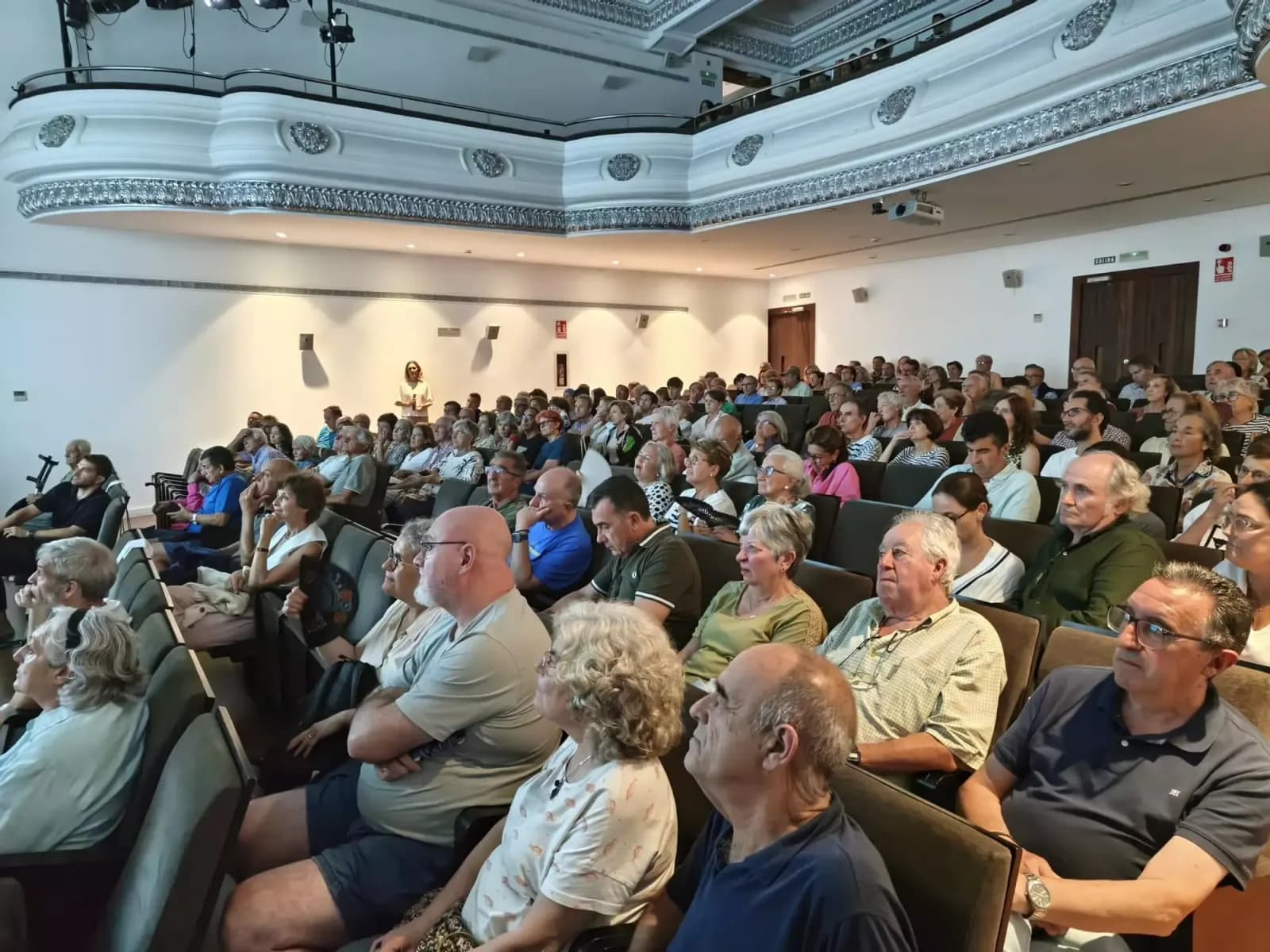 La Nueva España: «Clamor ciudadano por la preservación de la ría»